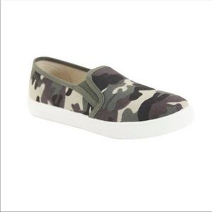 Camo slip-on sneakers